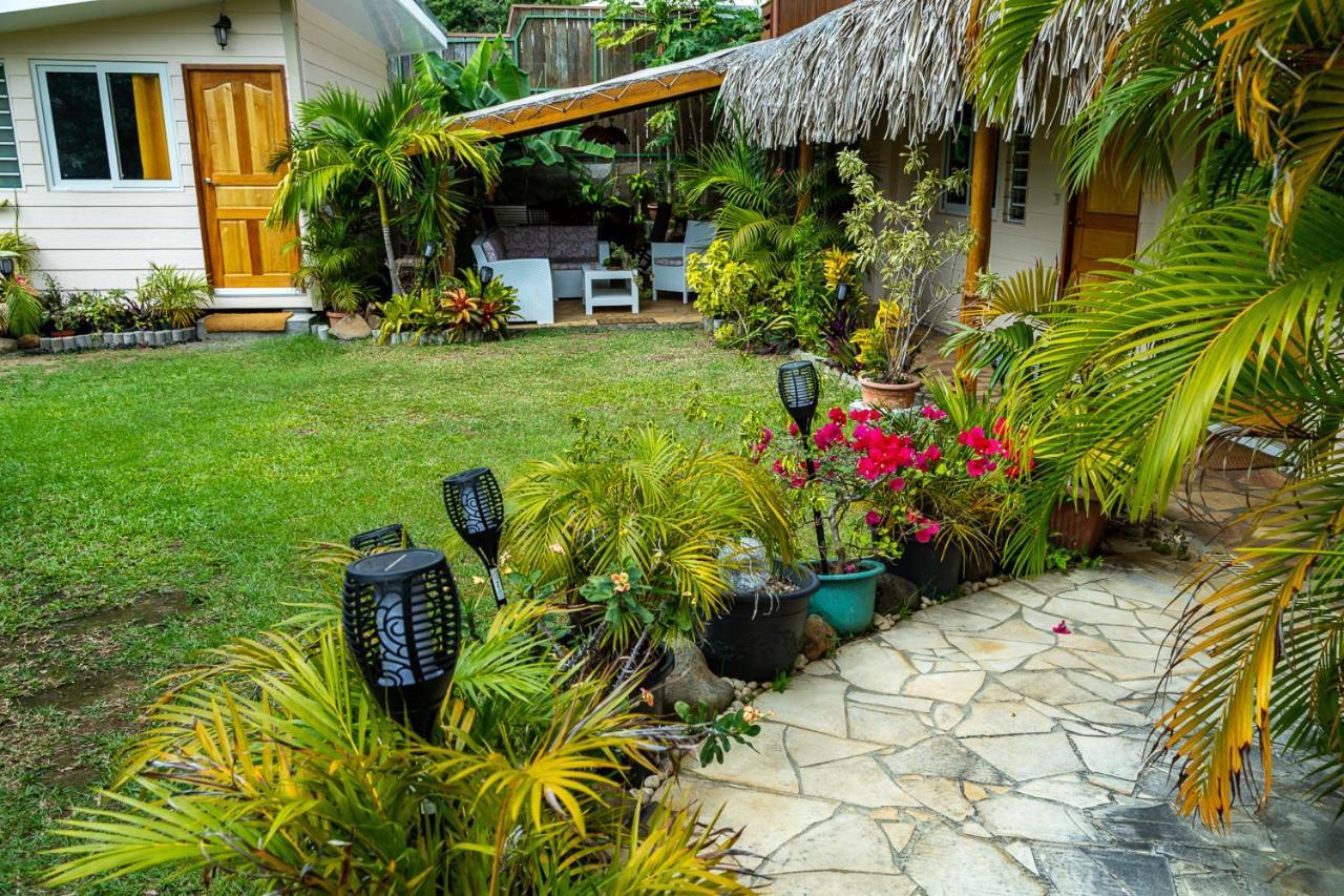 Manaeva Lodge Faaa Екстериор снимка