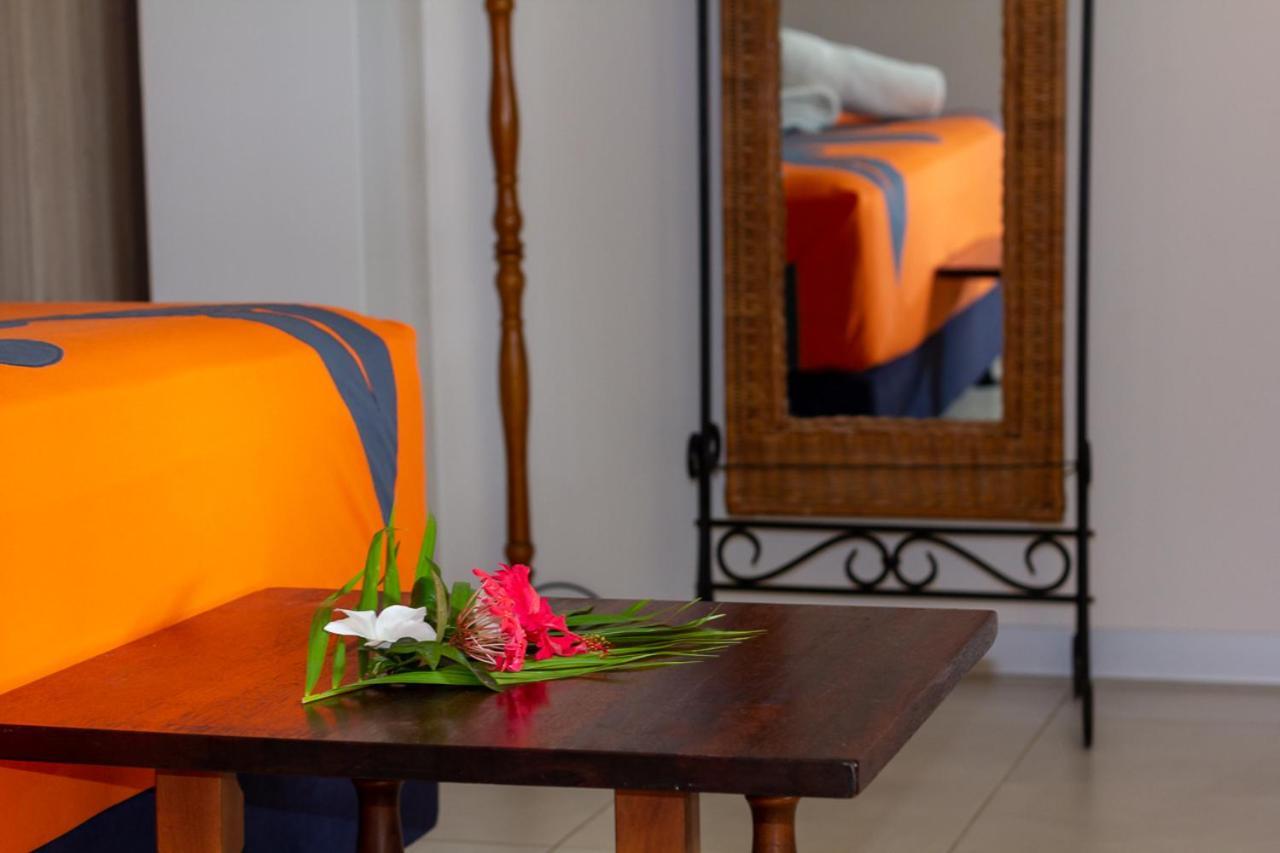 Manaeva Lodge Faaa Екстериор снимка