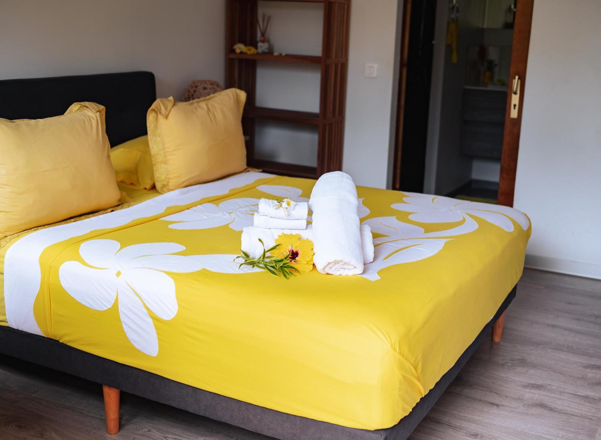 Manaeva Lodge Faaa Екстериор снимка