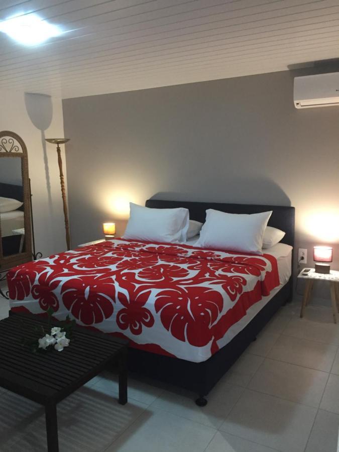 Manaeva Lodge Faaa Екстериор снимка